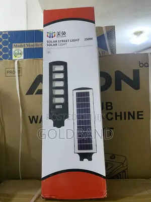 250w Solar Street Light for Parking Lots and Roadways