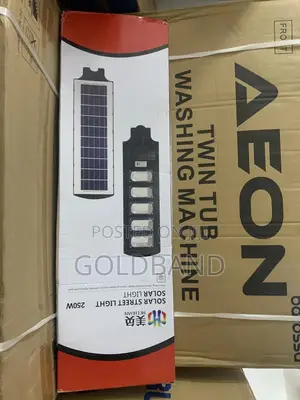 Super Bright Solar Led Street Light for Maximum Illumination