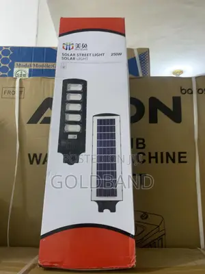 Super Bright Solar Led Street Light for Maximum Illumination