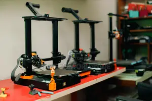 Training and Services on 3d Printing and 3d Modelling (Cad, Am)