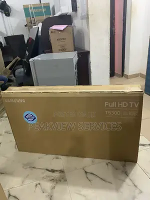 Samsung 43inch Smart Tv Quad-Core Processor Ultra Clean View