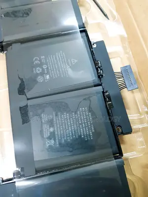 Apple Macbook Laptop Battery (Not Copy)