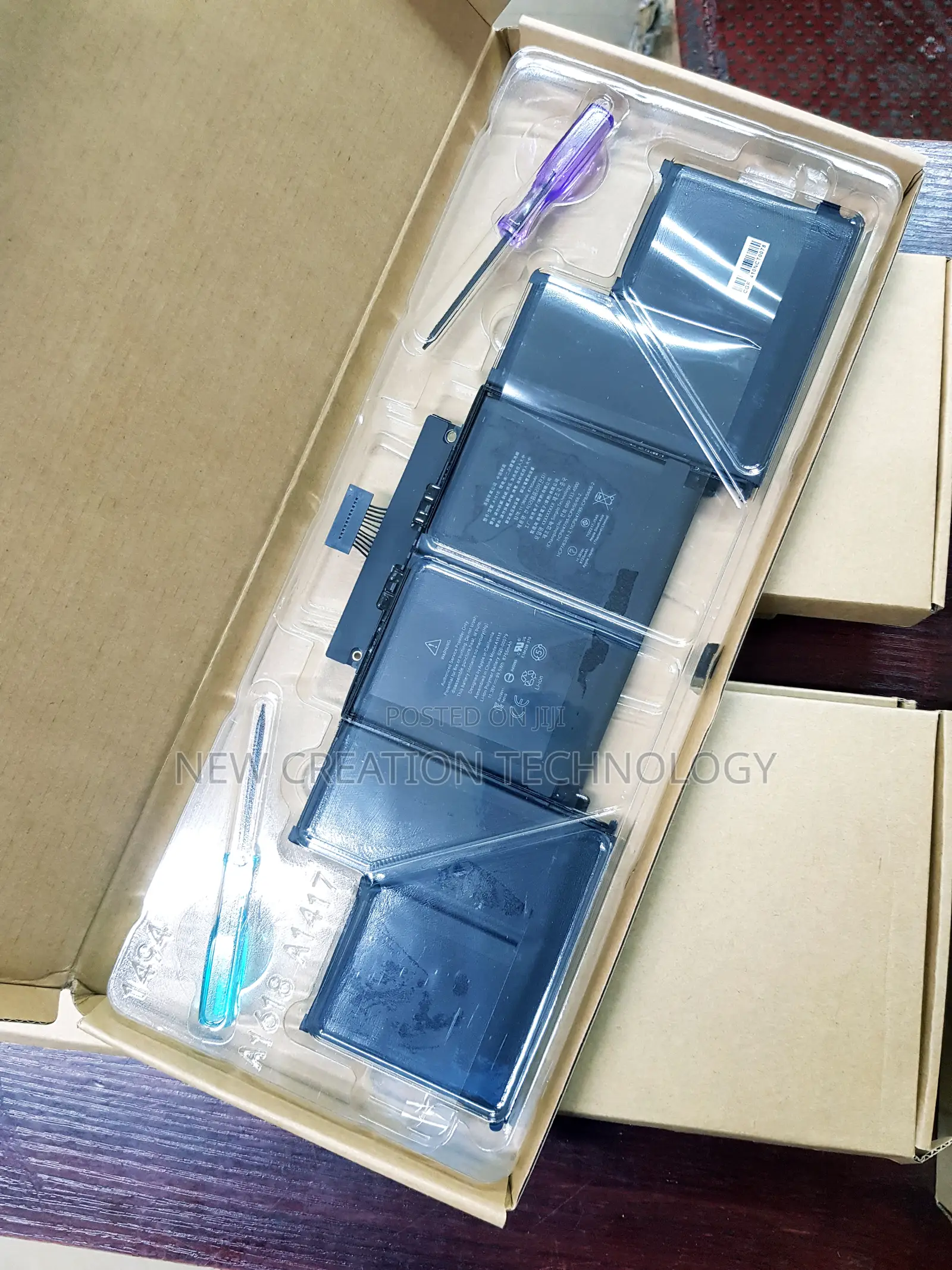 Apple Macbook Laptop Battery (Not Copy)