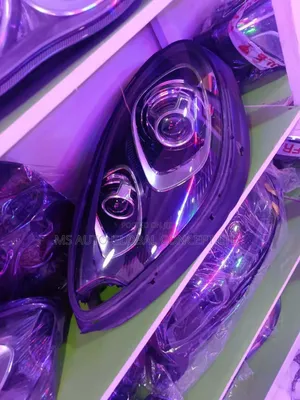Porsche Macan Headlight