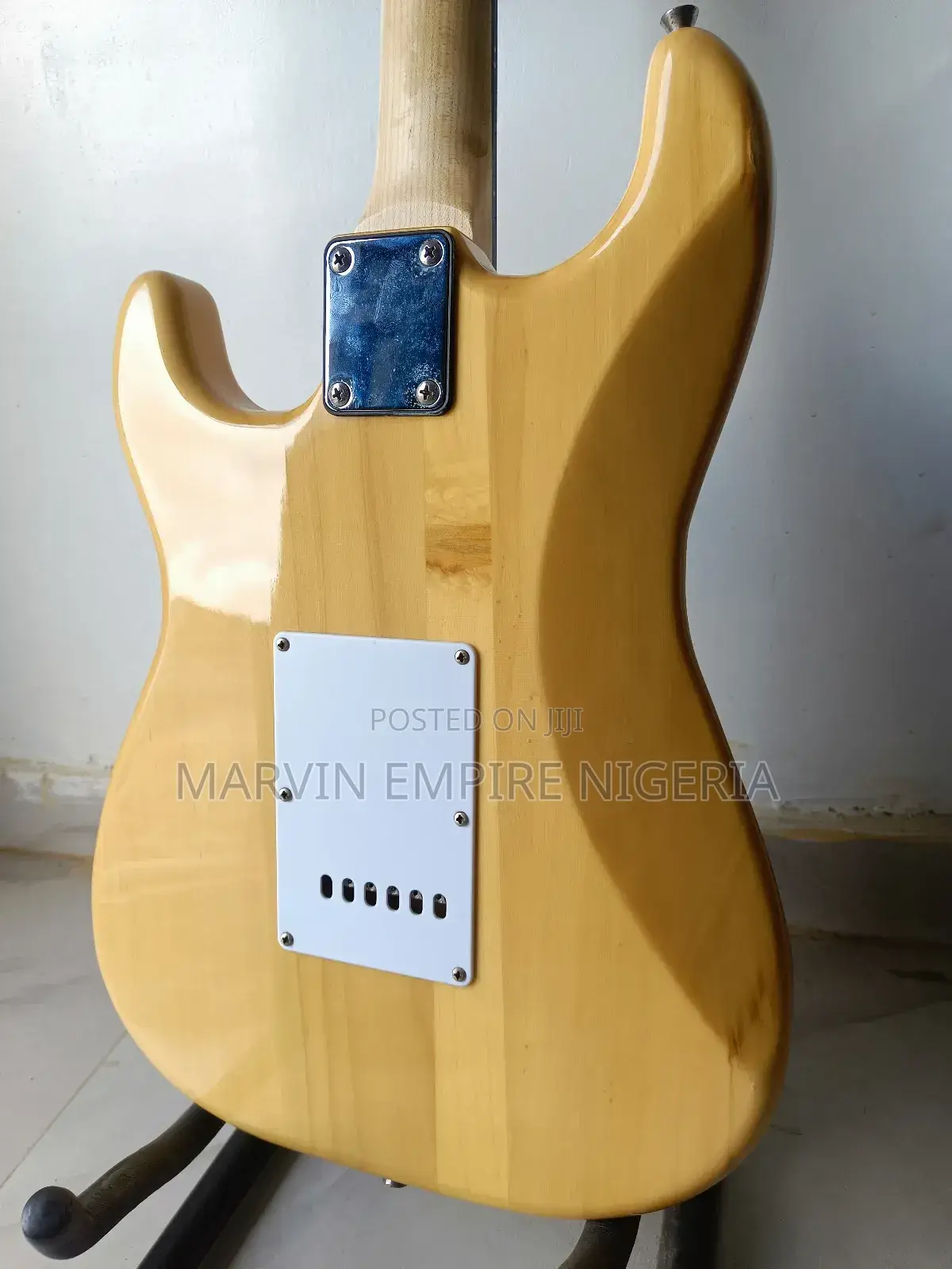 Stratocaster Electric Lead Guitar Plus Free Bag Strap_ Thu