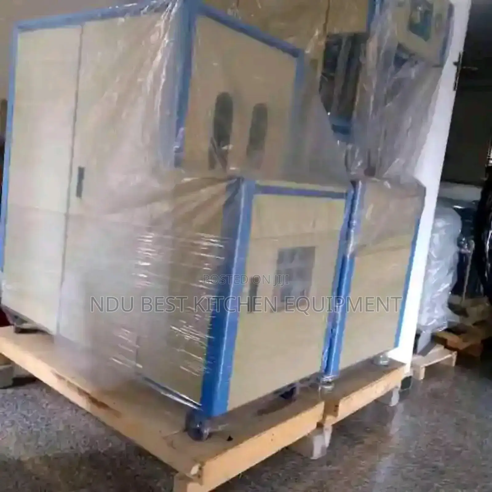 Pet Blowing Machine