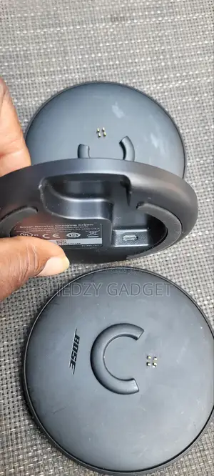 Bose Revolve Charging Cradle