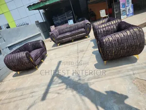 Padded Upholstery Sitting Room Sofa Fabric Chairs