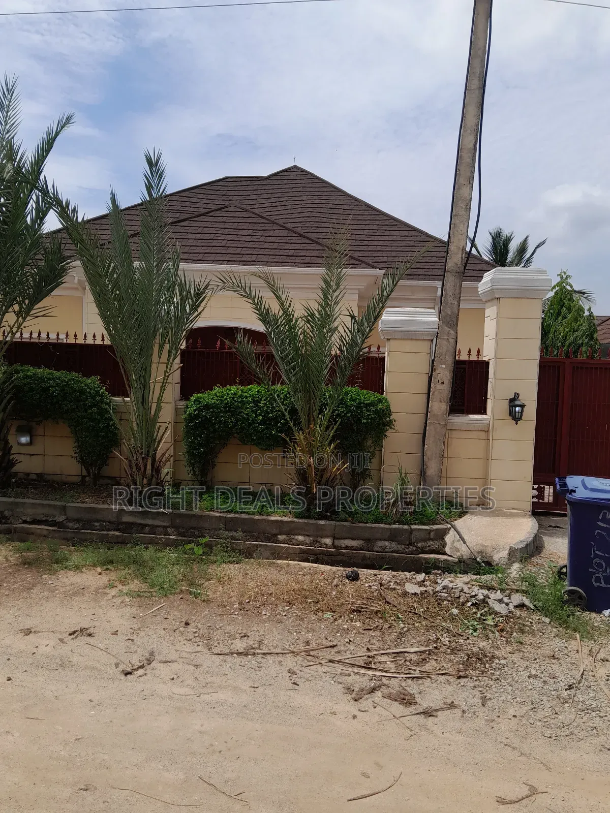 3bdrm Bungalow in Gwarinpa for sale