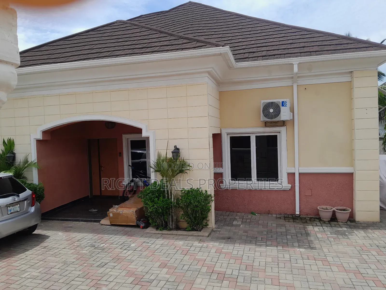 3bdrm Bungalow in Gwarinpa for sale