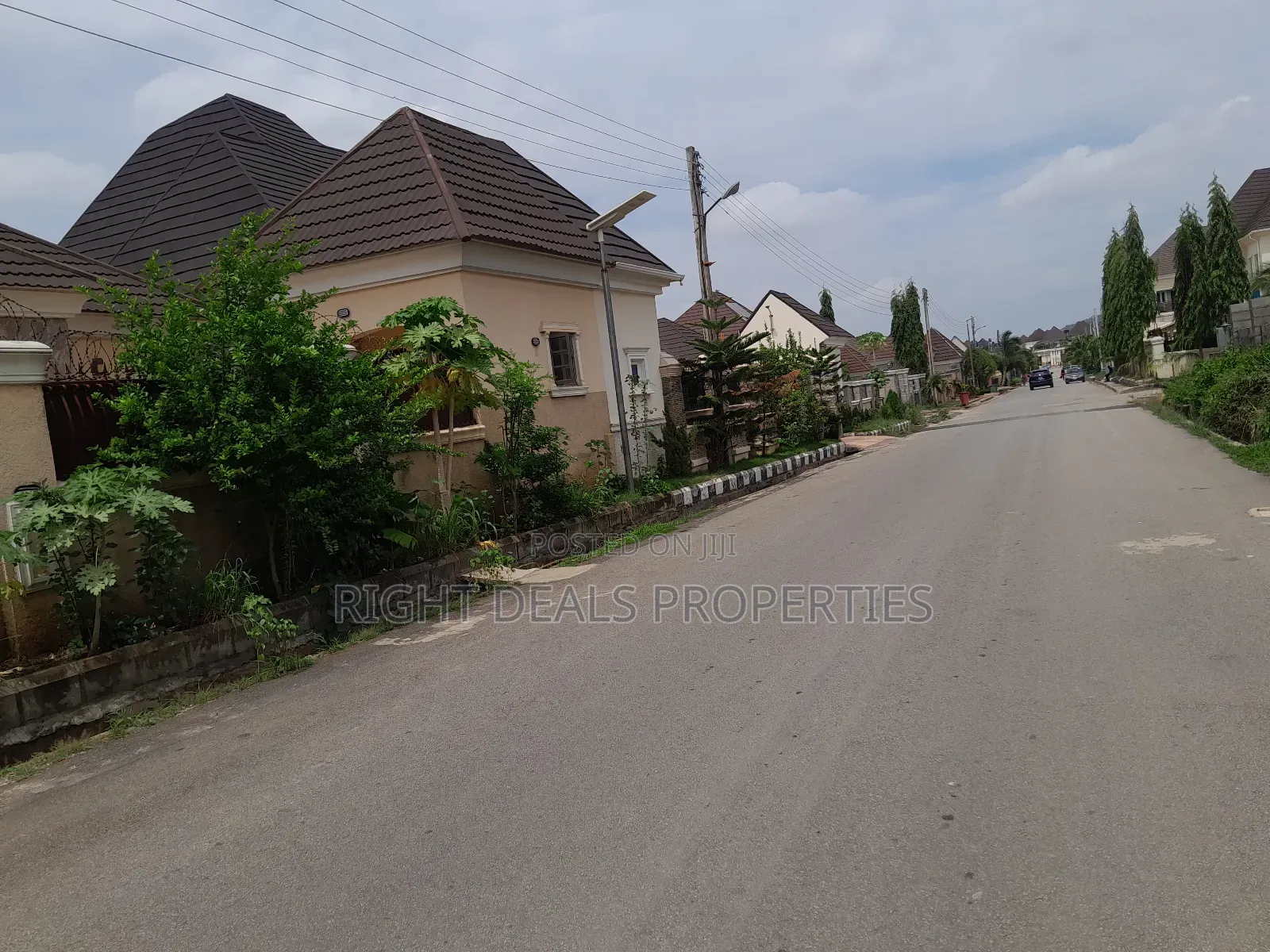 3bdrm Bungalow in Gwarinpa for sale