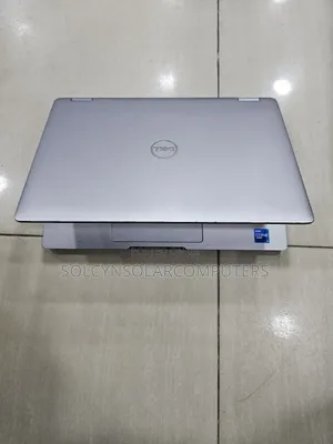 Laptop Dell Latitude 5320 32GB Intel Core I7 SSD 256GB
