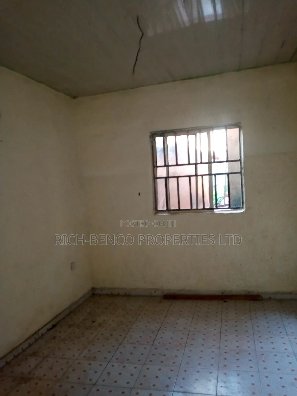 1bdrm Room & Parlour in Sokale, Dutse-Alhaji for rent