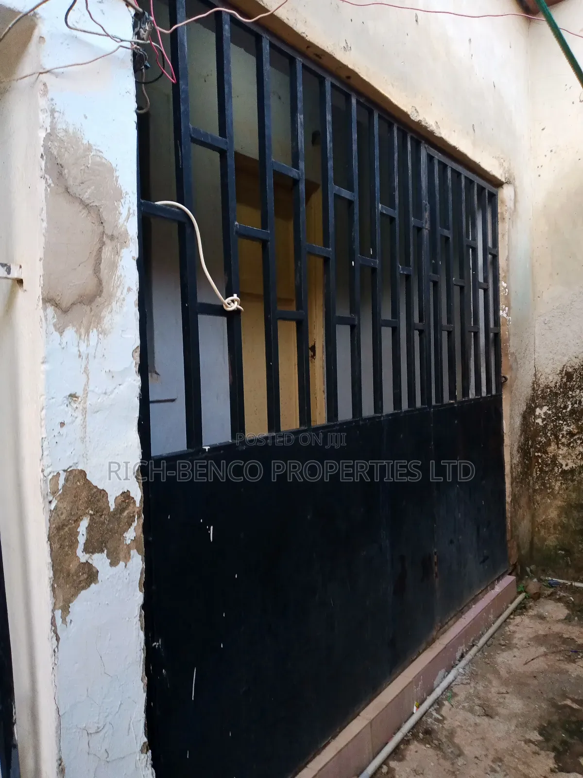 1bdrm Room & Parlour in Sokale, Dutse-Alhaji for rent