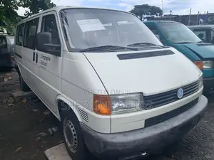 Volkswagen Transporter 2005 White