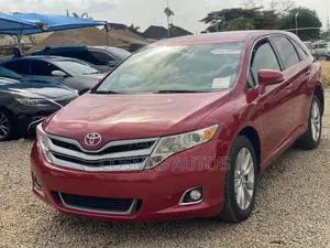 Photo - Toyota Venza 2014 Red