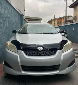 Toyota Matrix 2010 Silver