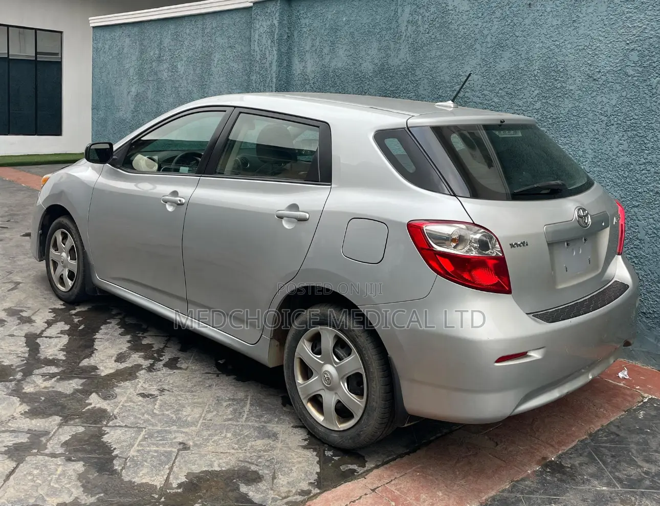 Toyota Matrix 2010 Silver
