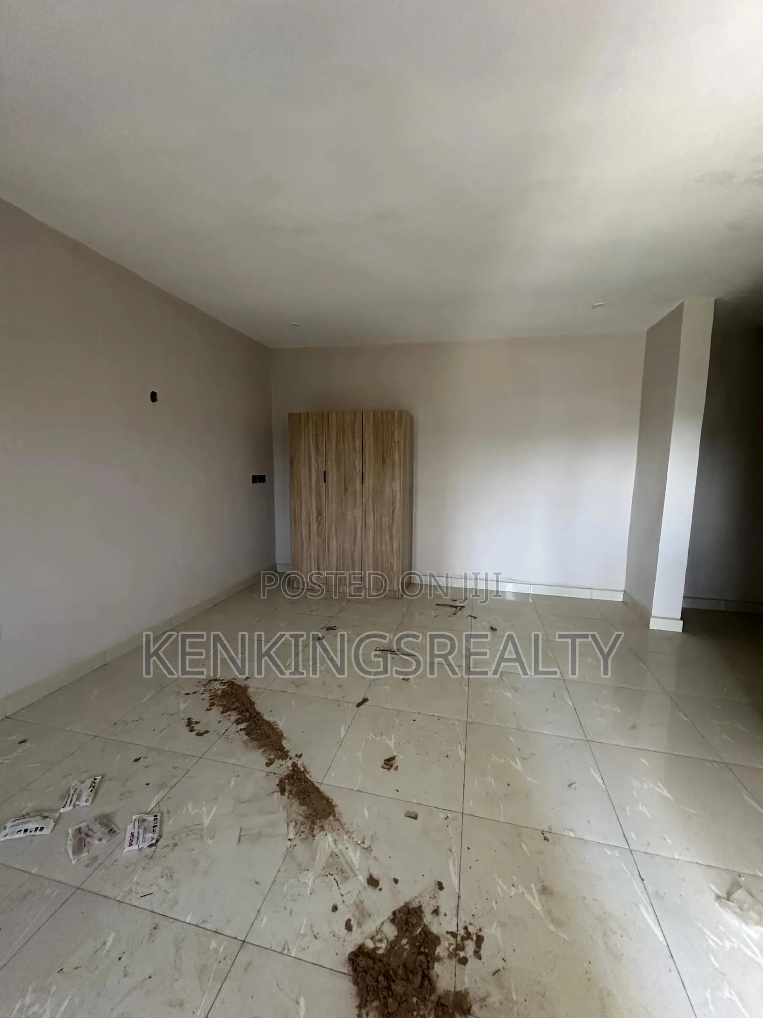 5bdrm Duplex in Apo Resettlement for rent