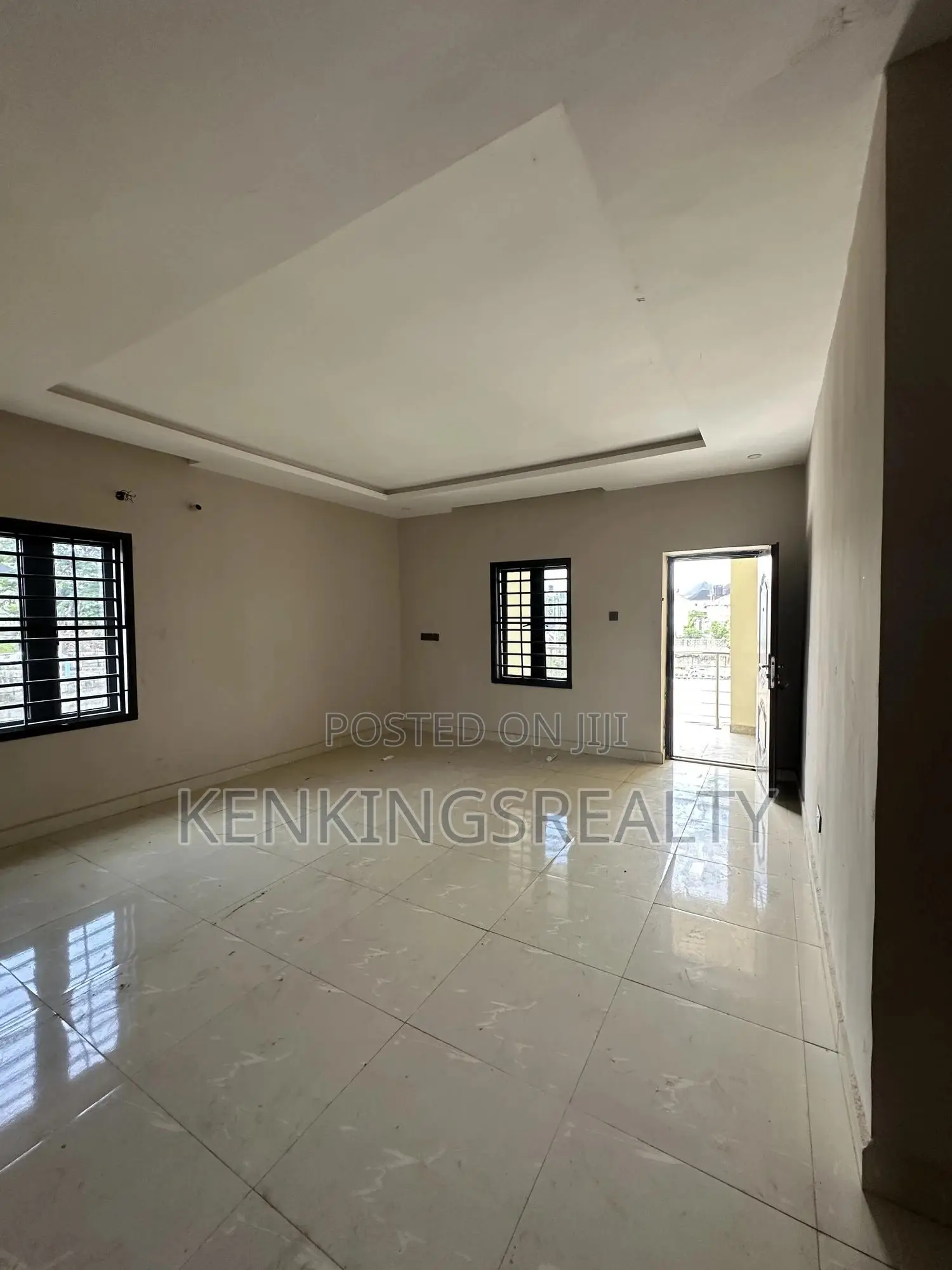 5bdrm Duplex in Apo Resettlement for rent