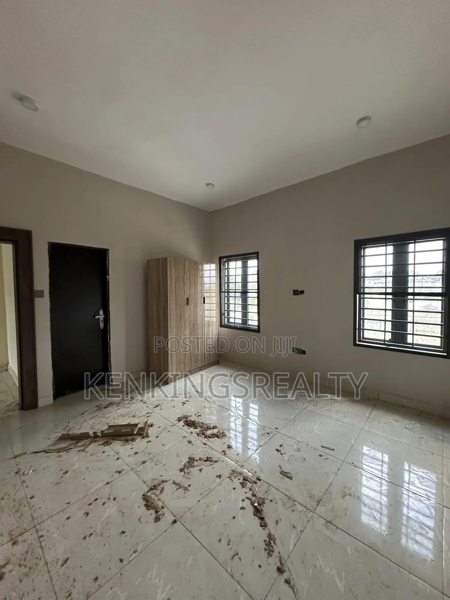 5bdrm Duplex in Apo Resettlement for rent