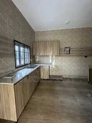 5bdrm Duplex in Apo Resettlement for rent