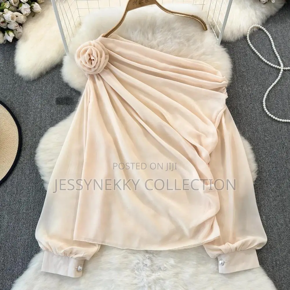 Quality Luxurious Ladies Chiffon Top