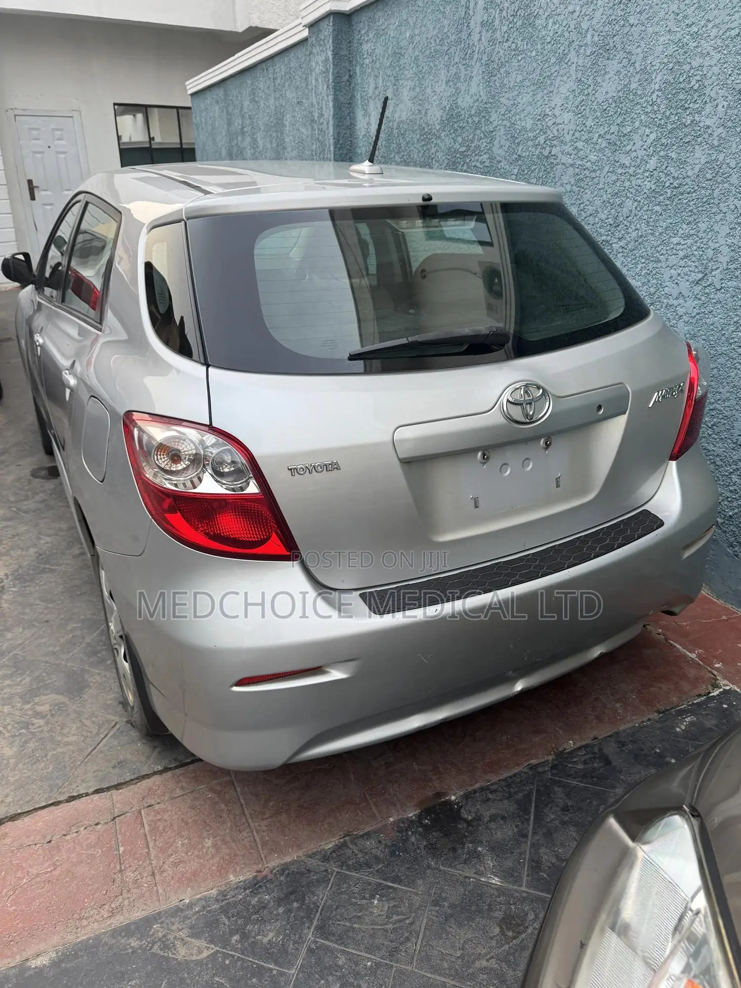 Toyota Matrix 2010 Silver