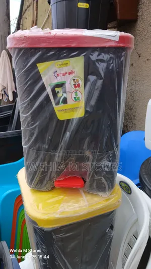 Plastic Detachable Step Bin