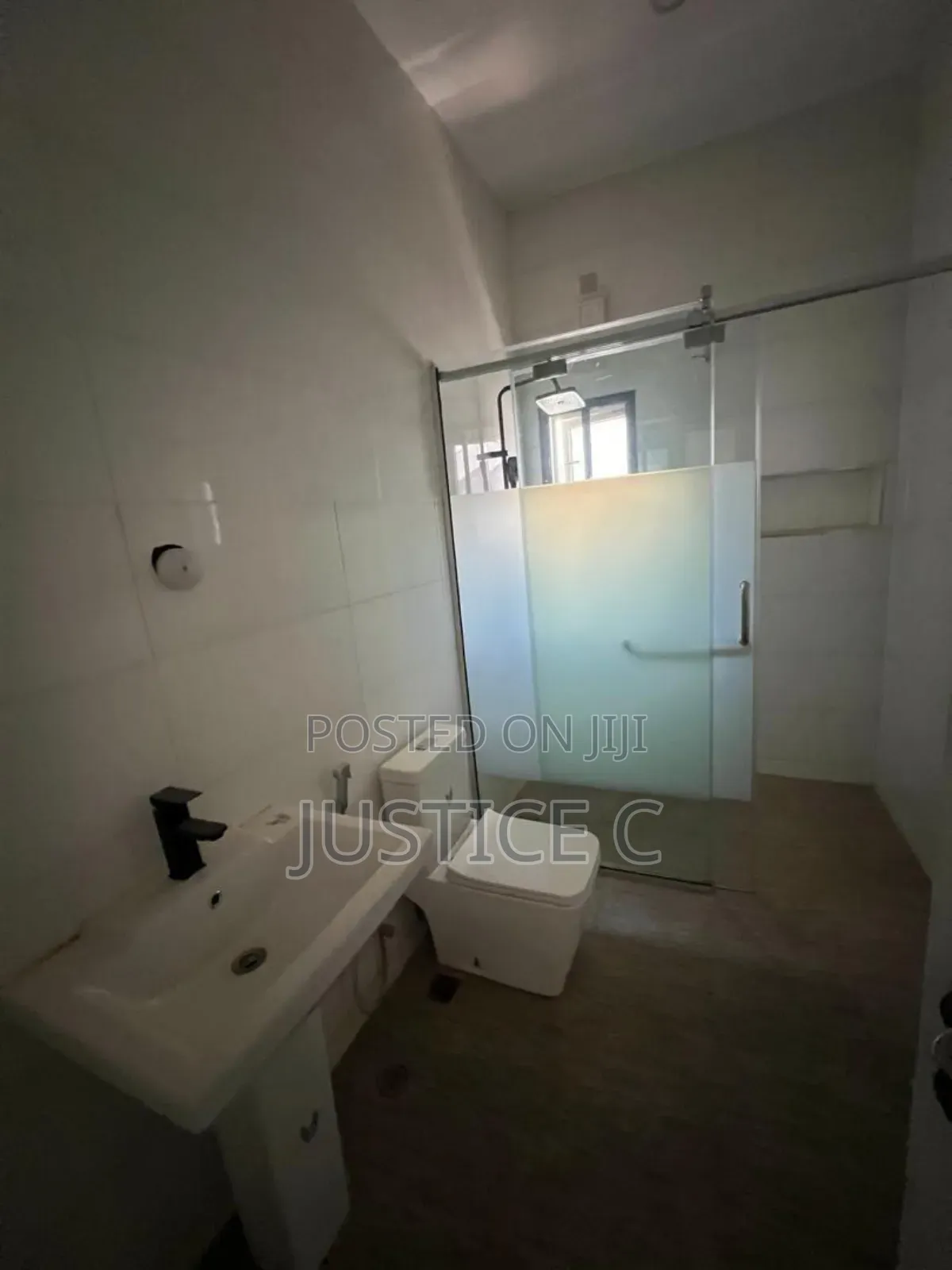 4bdrm Apartment in Jahi By Gilmor for rent