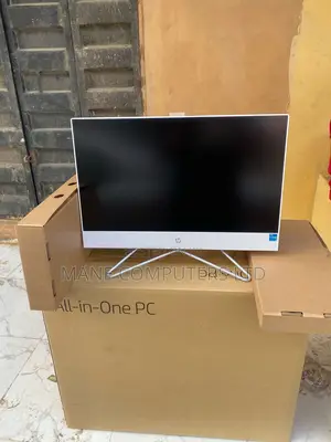 New Desktop Computer HP 200 G4 8GB Intel Core I5 SSD 512GB