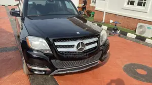 Mercedes-Benz GLK-Class 350 2014 Black