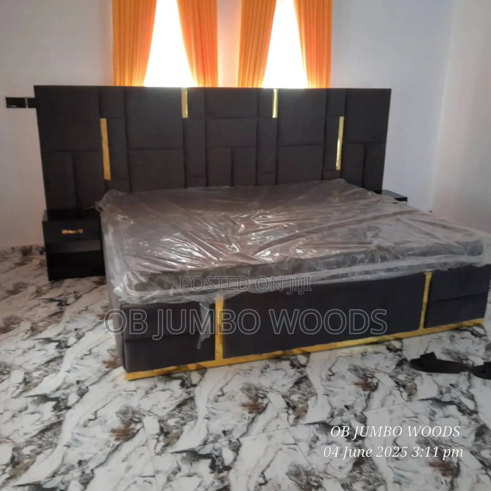 Fully Padded Luxury Bedframe With Bedside Extensions