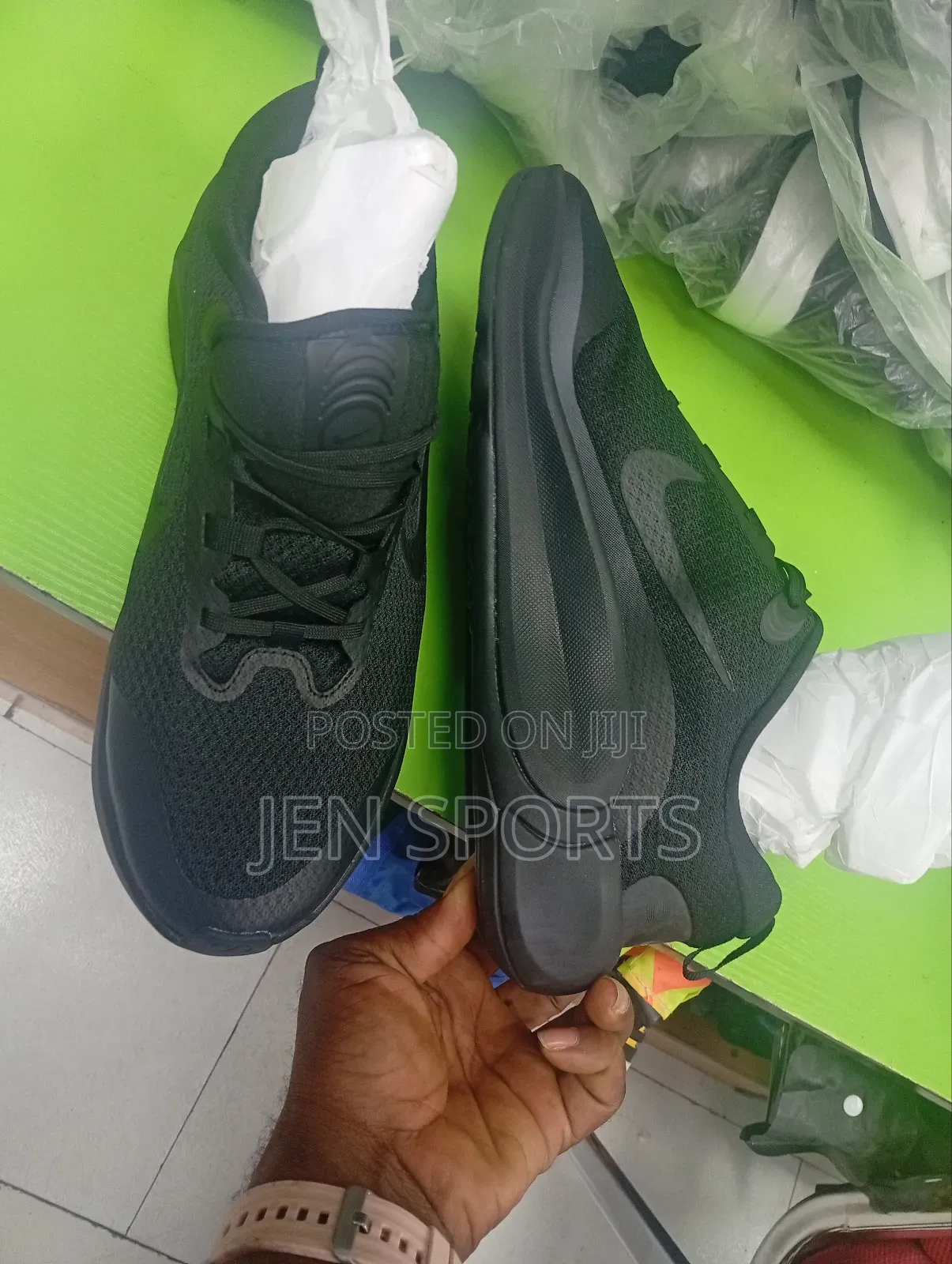 Nike Canvas