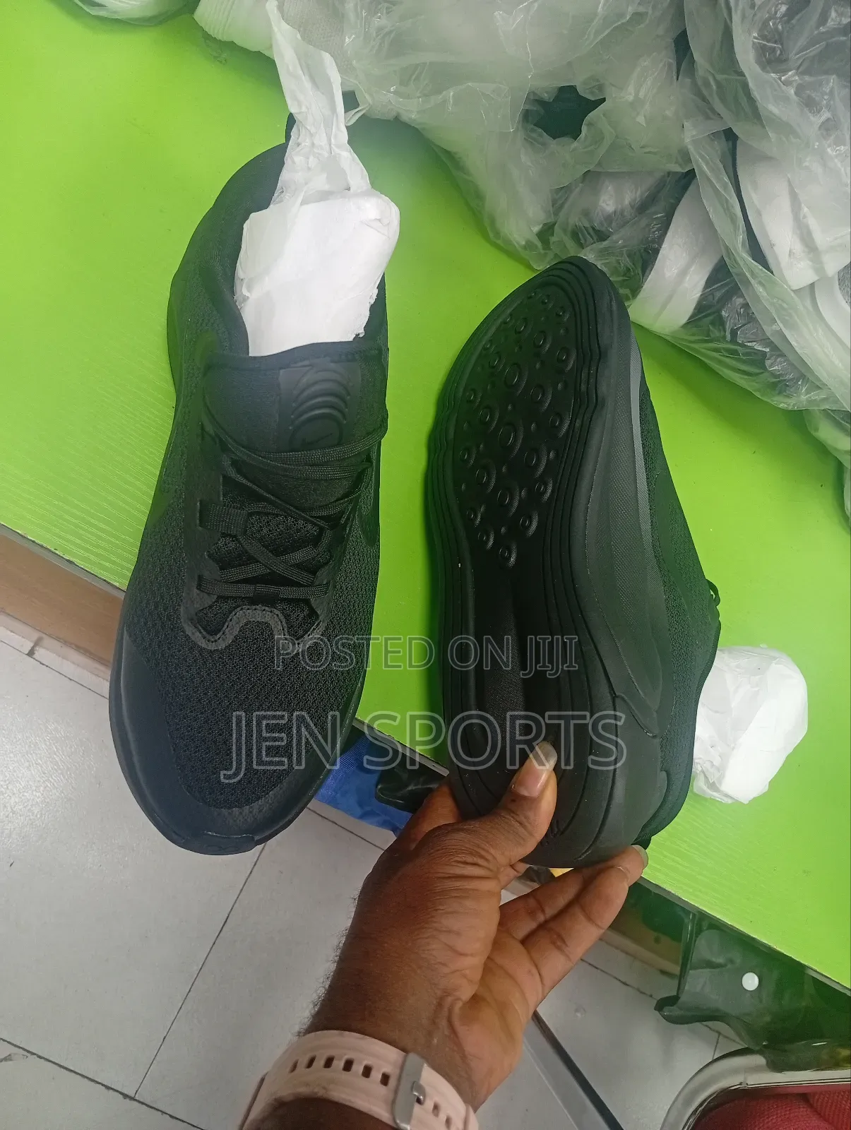 Nike Canvas