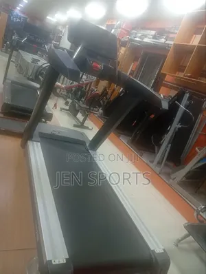 American Fitness 6hp Commercial Treadmill