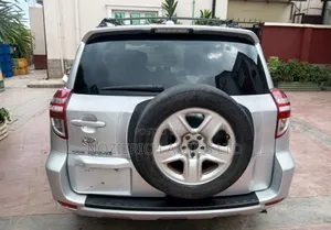 Photo - Toyota RAV4 2.4 2008 Silver