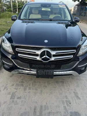 Mercedes-Benz GLE-Class GLE 350 2016 Blue