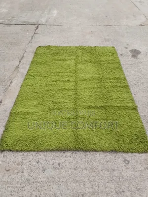 77 by 62 Inches Fluffy Center Rug