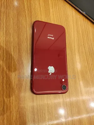Apple iPhone XR 64 GB Red