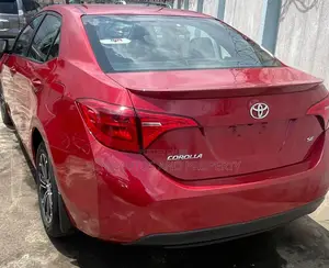 Toyota Corolla LE (1.8L 4cyl 2A) 2019 Red