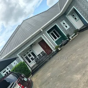 Photo - 5bdrm Bungalow in Mium Estate Before for sale