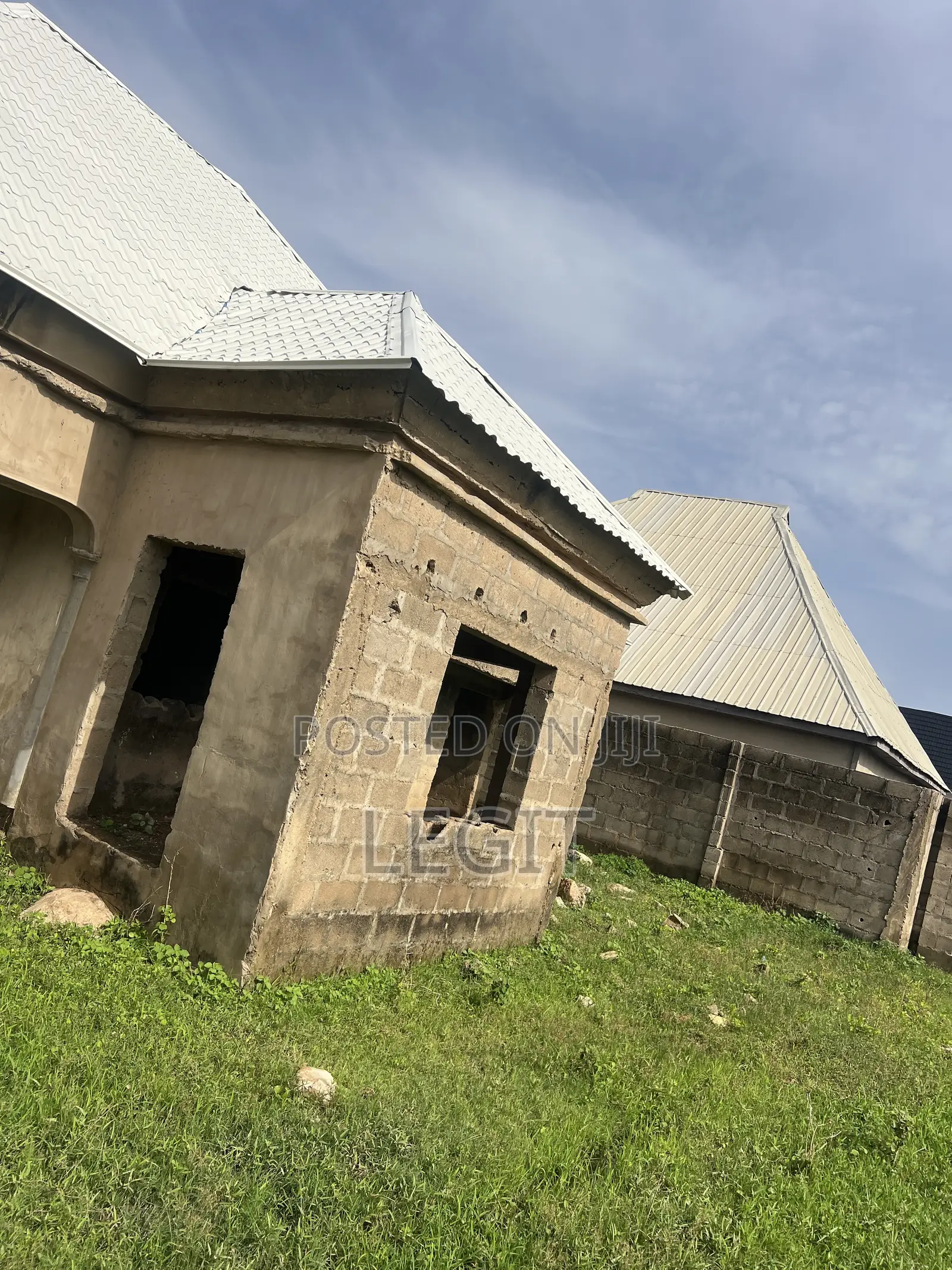 1bdrm Block of Flats in Minna for sale