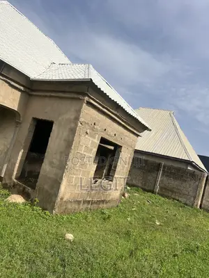 1bdrm Block of Flats in Minna for sale