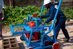 Mobile Block Moulding Machine