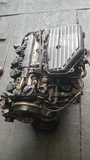 Complete Engine and Gearbox Honda Civic 2000 - 2005 Model