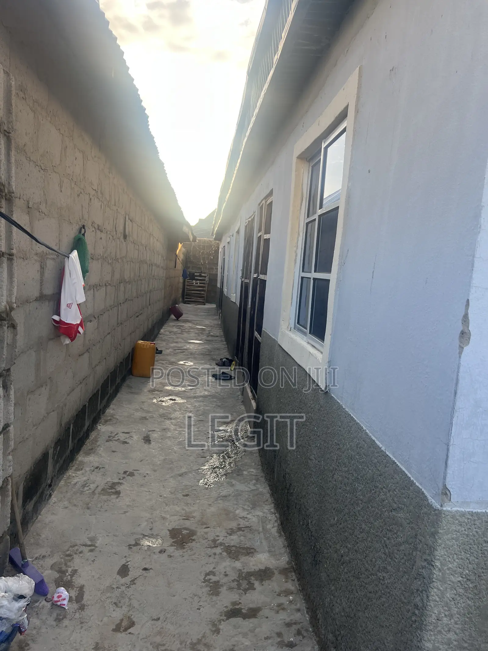 1bdrm Block of Flats in Minna for sale
