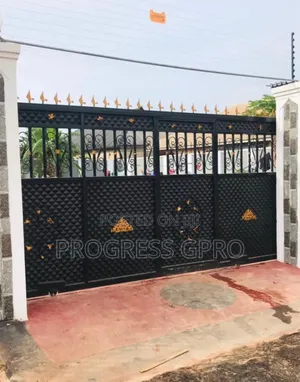 Simple Design Gate