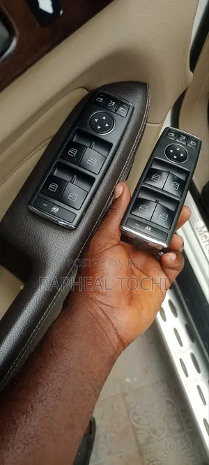 Ml 350 2008 to 2016 Window Switch Control Bottom