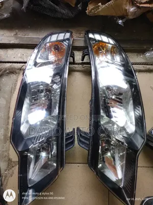 Head Lamp Kia Cerato 2010